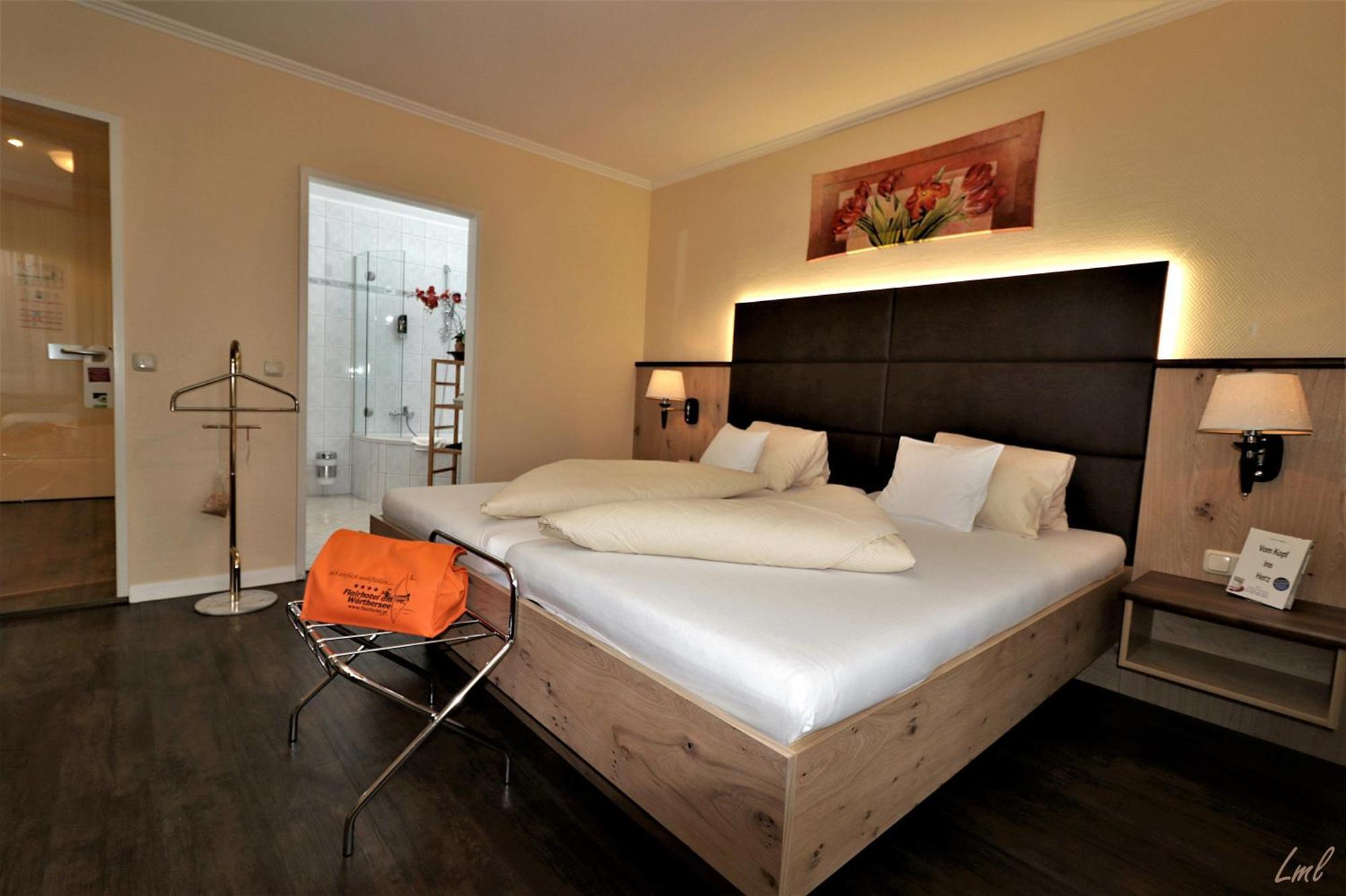 Flairhotel Am Woerthersee Фельден-ам-Вёртер-Зе Экстерьер фото