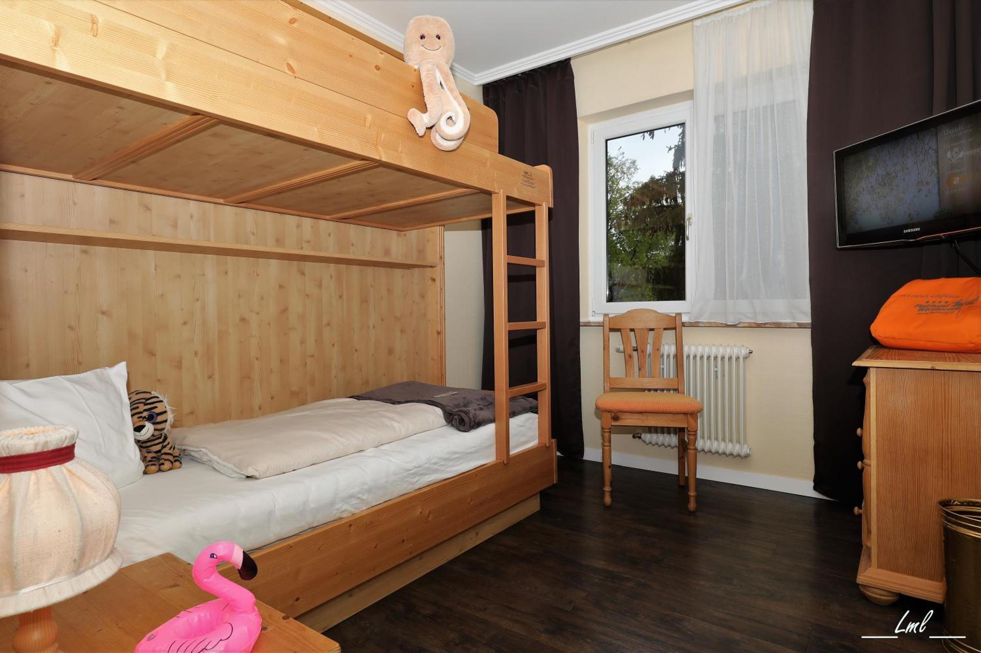 Flairhotel Am Woerthersee Фельден-ам-Вёртер-Зе Экстерьер фото