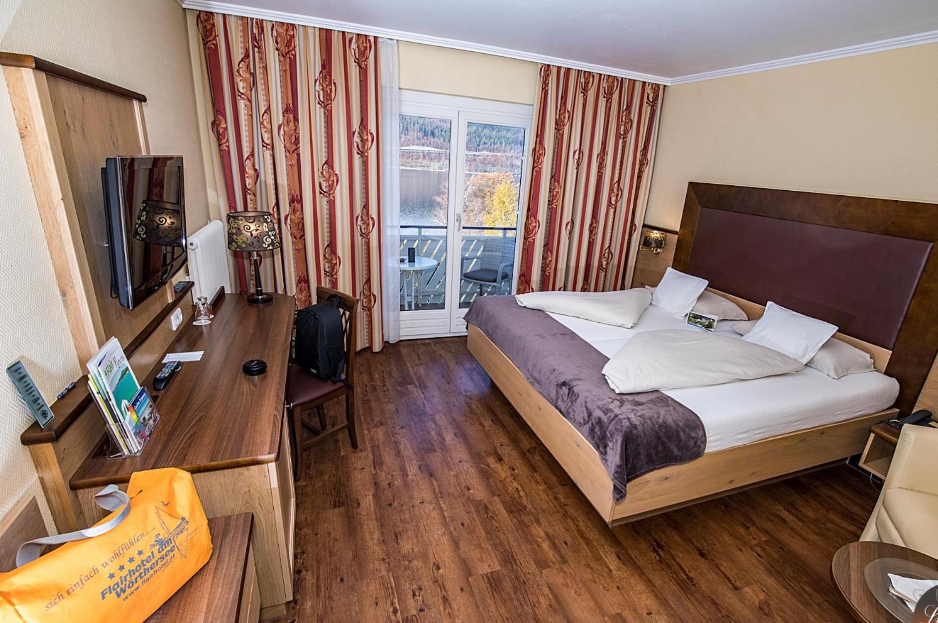 Flairhotel Am Woerthersee Фельден-ам-Вёртер-Зе Экстерьер фото