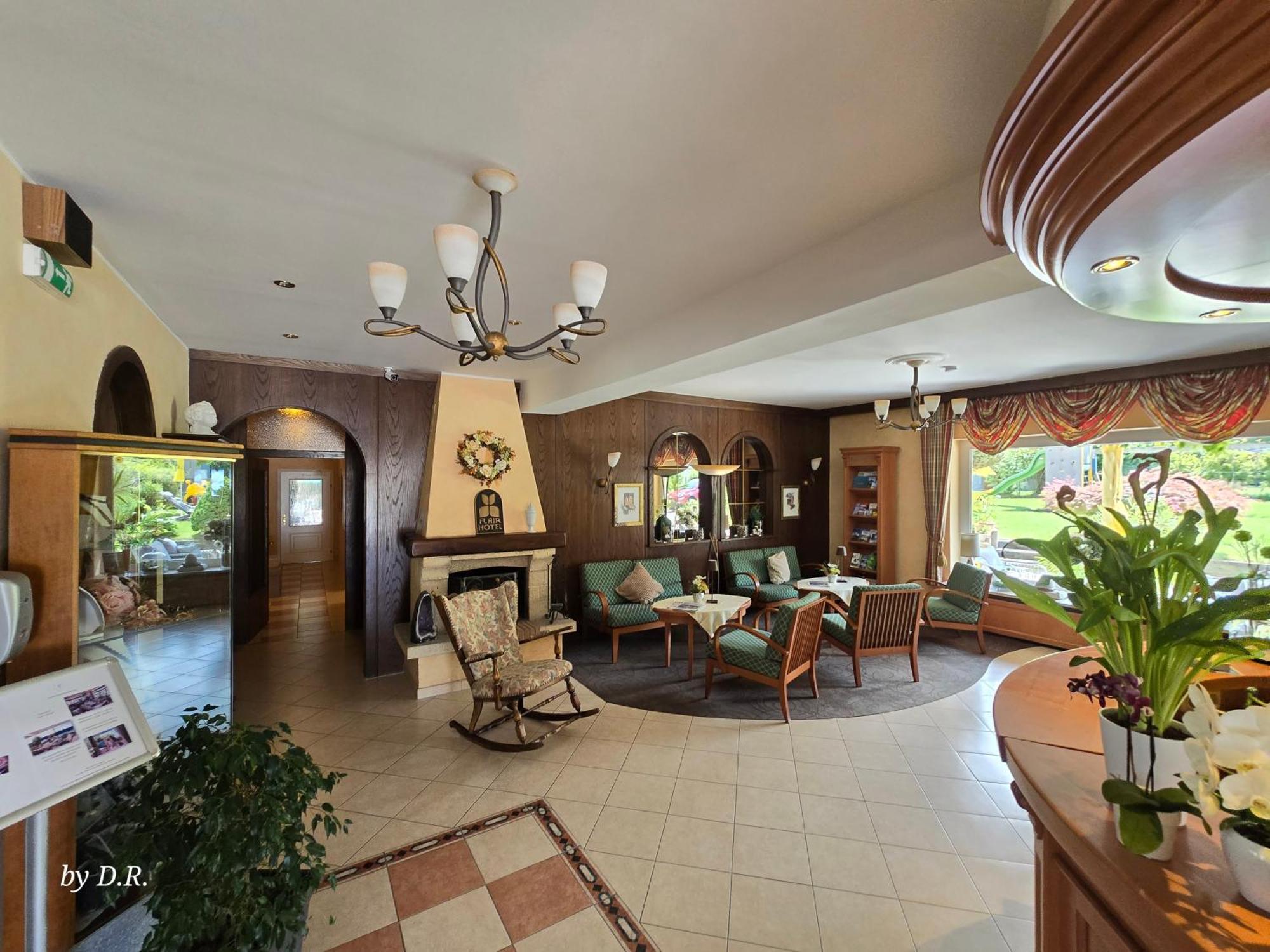 Flairhotel Am Woerthersee Фельден-ам-Вёртер-Зе Экстерьер фото